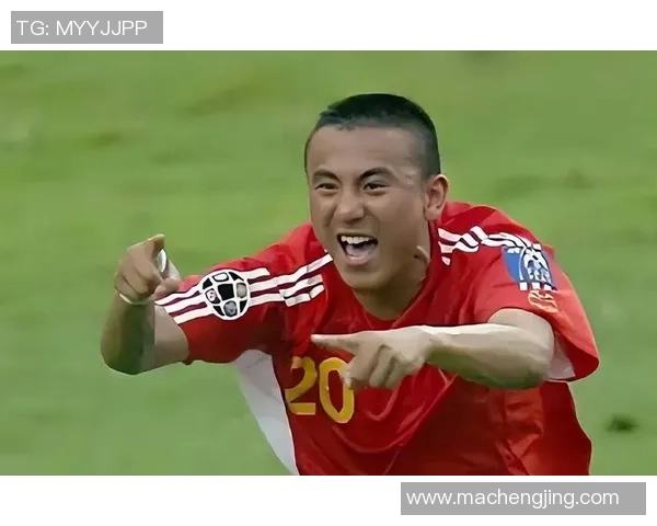 土伦杯足球明星盛典揭幕年轻球员展现无限潜力与激情 土伦杯足球明星盛典揭幕年轻球员展现无限潜力与激情